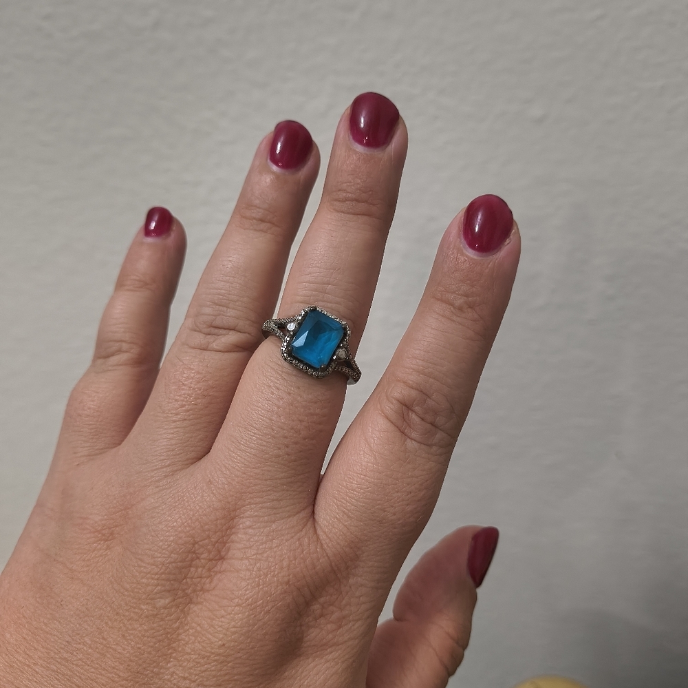 925 Sterling Silver Blue Stone Ring Sz9